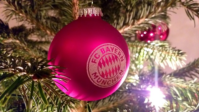 足球界盛傳 足球界盛傳