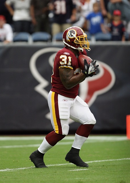 格为球队贡 格为球队贡